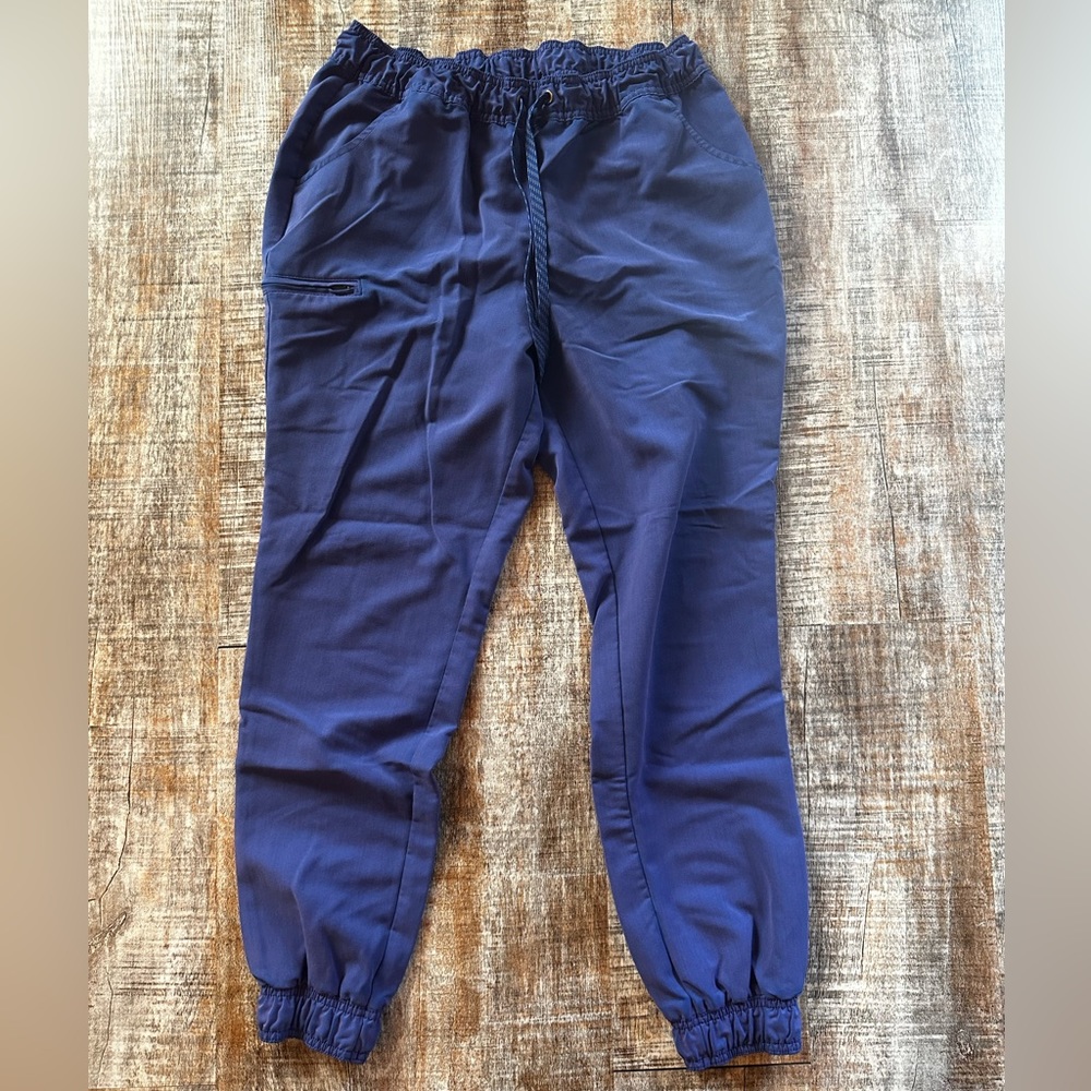 JAANUU royal blue scrub joggers, L women’s.